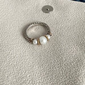 David Yurman Pearl Ring (size 6)